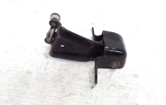 Mercedes-Benz Vito Viano W639 Sliding door middle roller runner A6397600200