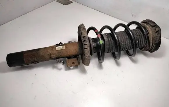 Volkswagen Polo IV 9N3 Front shock absorber with coil spring 6q0413031CD SJ7X3