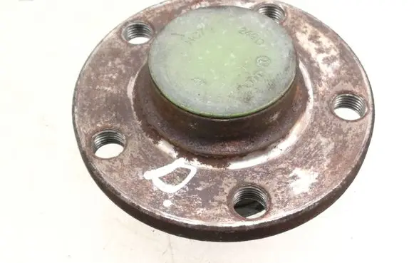 Skoda Fabia Mk3 (NJ) Rear wheel hub
