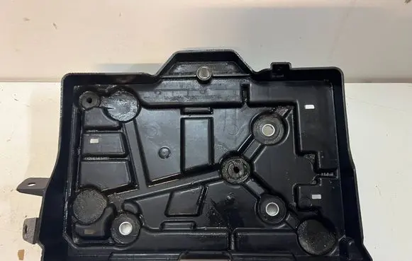 Alfa Romeo Giulietta Battery tray 51828595 50511024