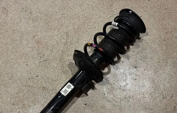 Front shock absorber/damper