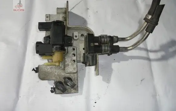 Volvo XC60 Exhaust gas pressure sensor 6G9N-5L200-AB