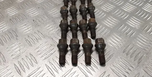 Mini One - Cooper R50 - 53 Nuts/bolts 