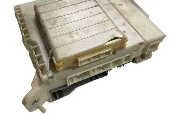 Lexus IS 220D-250-350 Fuse box set 8267253040