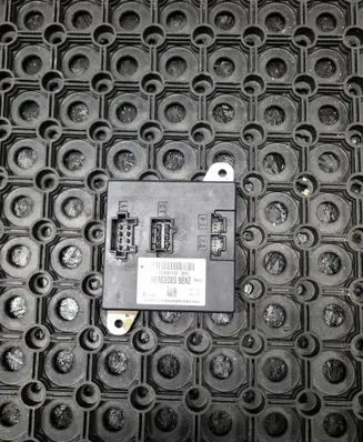 Mercedes-Benz E W211 Comfort/convenience module 2115452132 2071125