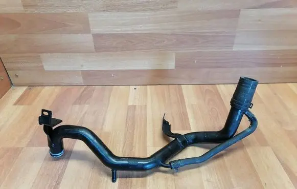 Audi A4 S4 B7 8E 8H Engine coolant pipe/hose 03G121071A GBSC7 03G121473