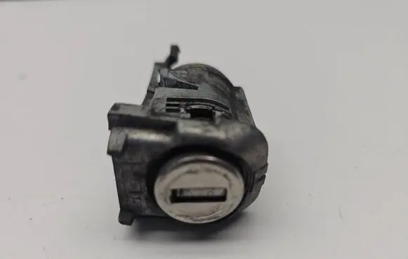Audi A8 S8 D4 4H Ignition lock