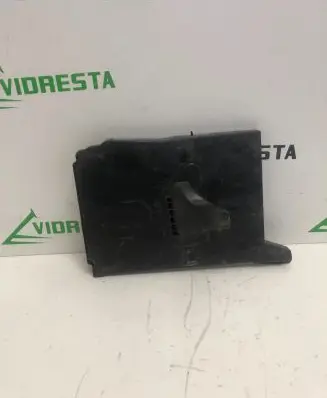 Battery tray