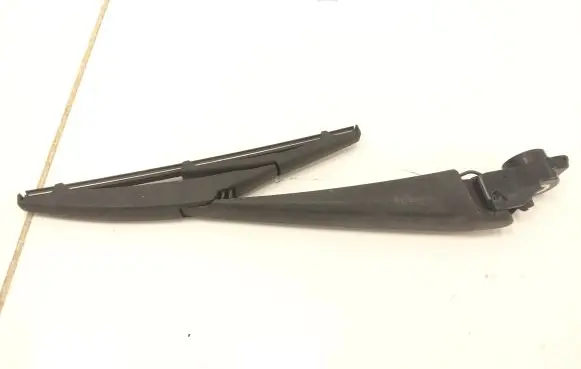 Toyota Auris E180 Rear wiper blade AJ98002