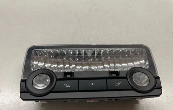 BMW 5 F10 F11 Front seat light 63319163699 9163699
