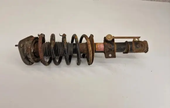 Volvo XC90 Front shock absorber with coil spring 30683104