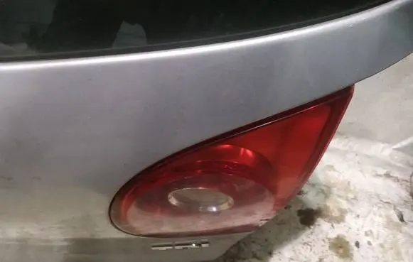 Volkswagen Golf V Tailgate rear/tail lights 