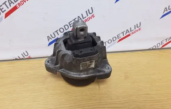 BMW 5 F10 F11 Engine mount bracket 4081571 22114081571
