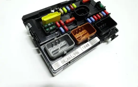 Citroen C3 BSM Control unit 9667199780