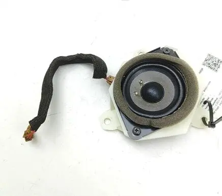 Nissan GT-R Panel speaker 28153JL00B