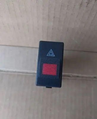 Audi A4 S4 B5 8D Hazard light switch 8D0941509C