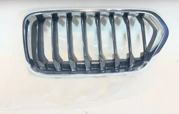 BMW X2 F39 Front grill 7424778BZS