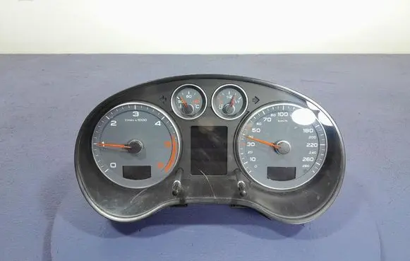 Audi A3 S3 A3 Sportback 8P Speedometer (instrument cluster) 8P0920932N