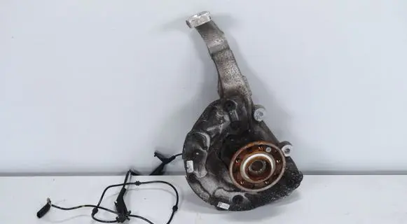 Mercedes-Benz C AMG W205 Front wheel hub spindle knuckle A2053700