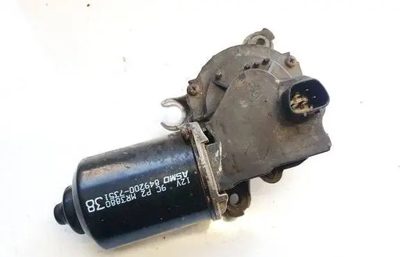 Mitsubishi Pajero Windscreen/windshield washer pump 8492007351