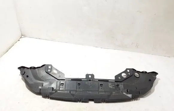 Volvo XC40 Engine splash shield/under tray 32227309