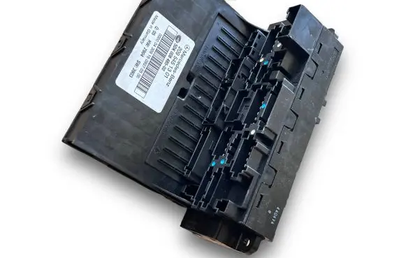 Mercedes-Benz CLK A209 C209 Central body control module A2095451301