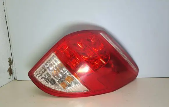 Toyota RAV 4 (XA30) Rear/tail lights J88R K56
