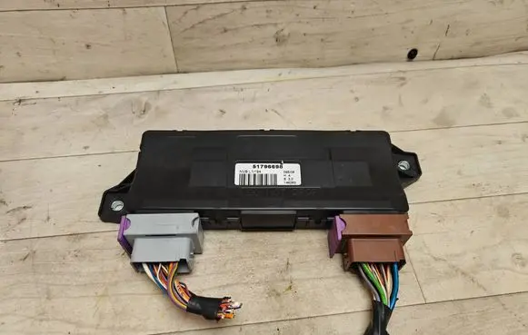 Fiat Croma Comfort/convenience module 51796698