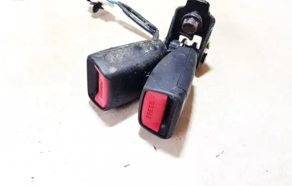 KIA Ceed Rear seatbelt buckle 11052513