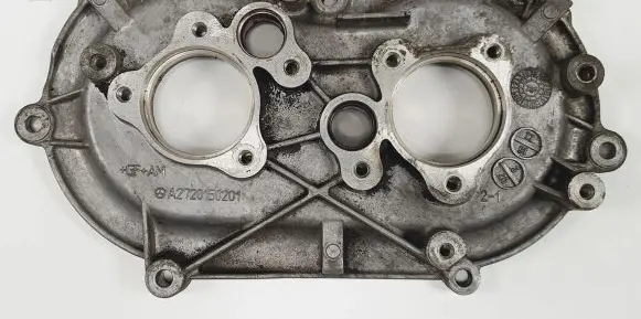 Mercedes-Benz E W211 Timing belt guard (cover) A2720150201