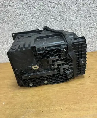 Land Rover Range Rover Evoque L538 Battery box tray 31294077 F1577