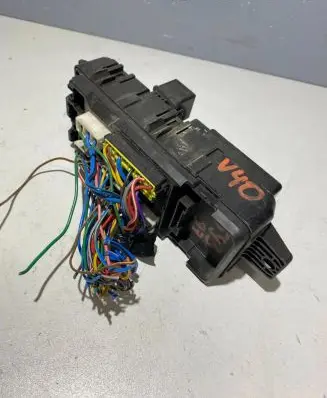 Volvo S40, V40 Fuse box set 30889989