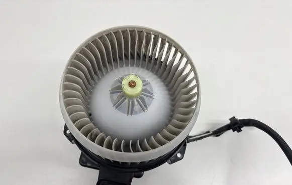 Toyota Prius+ (ZVW40) Heater fan/blower 2727008083