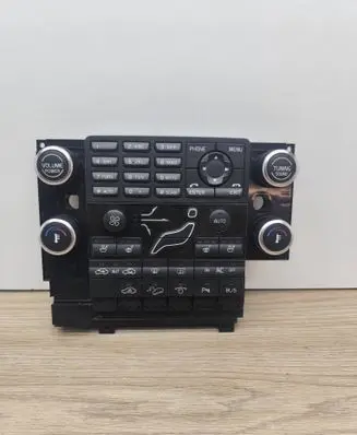Volvo XC70 Climate control unit 30782277 07W24E05 MC243100010