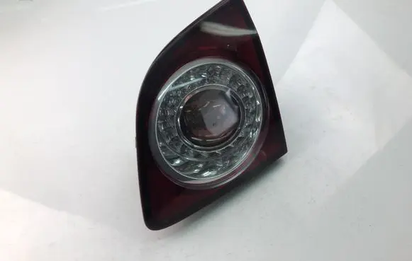 Volkswagen Golf Plus Rear/tail lights 5M0945094S