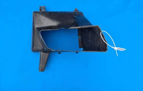 BMW 6 F12 F13 Radiator trim 7211518