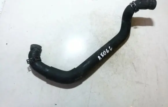 Nissan X-Trail T30 Engine coolant pipe/hose