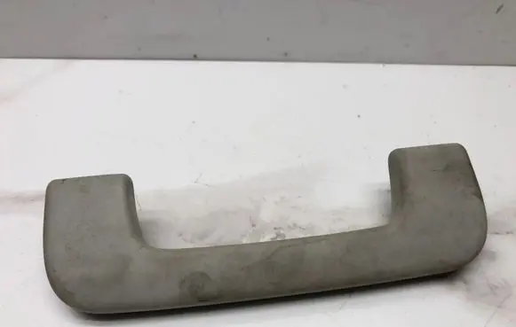 Audi A4 S4 B7 8E 8H Rear interior roof grab handle 8E0857307