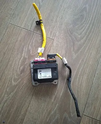 Hyundai Kona II Airbag control unit/module 95910BF300