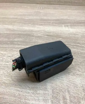 Mercedes-Benz C W204 Plug wire 0015450930 09445851 BLACK
