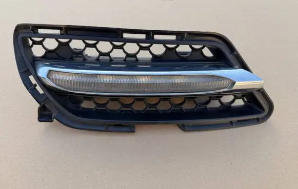 Mercedes-Benz E C207 W207 Front bumper lower grill A2078850753 A2049068900