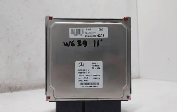 Mercedes-Benz Vito Viano W639 Engine control unit/module A6519009302 A6519010702 6519009302