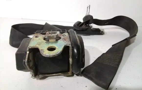 Audi A6 S6 C5 4B Front seatbelt 566187821C