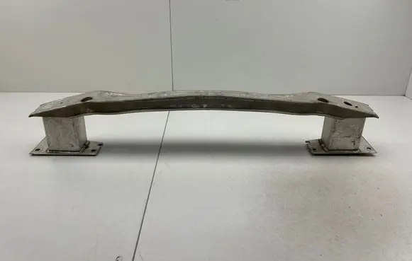 Opel Astra J Rear bumper cross member 