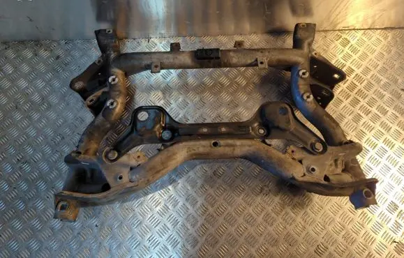 Mercedes-Benz C W204 Front axle beam 