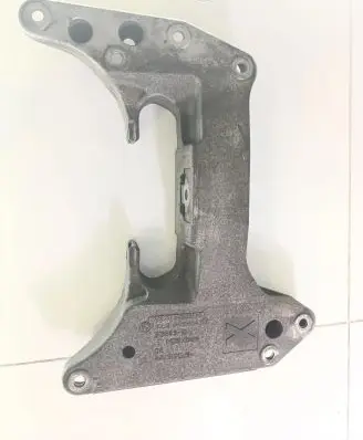 BMW 3 G20 G21 Gearbox mounting bracket 51384310 9485334