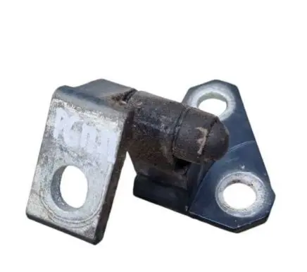 Volkswagen PASSAT B6 Front door upper hinge 3C0831402D