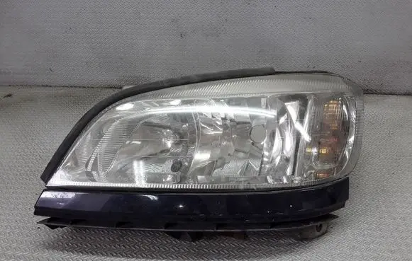 Opel Zafira A Headlight/headlamp 89100054
