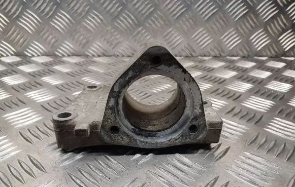 Opel Zafira B Driveshaft support bearing bracket 55184510