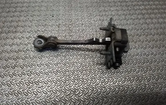 Citroen Jumpy Front door check strap stopper